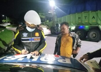 Kendala Hujan Deras, Razia Kendaraan Overload di Lebak hanya Dapat Lima Truk