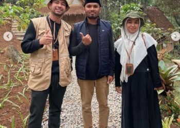 Raffi Ahmad Datangi Ponpes Milik Hanan Attaki, Biar Hidup Lebih Bener 4 Raffi Ahmad Datangi Ponpes Milik Hanan Attaki, Biar Hidup Lebih Bener