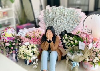 Trending Topik di Twitter, Nessie Judge Sindir Bram Panji: Lupa Dulu Pas Nangis Di Pundakku? 1 Trending Topik di Twitter, Nessie Judge Sindir Bram Panji: Lupa Dulu Pas Nangis Di Pundakku?