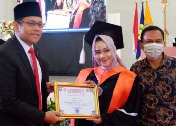 Digelar Secara Tatap Muka, 300 Mahasiswa Unsera Ikut Wisuda Gelombang II 2 Digelar Secara Tatap Muka, 300 Mahasiswa Unsera Ikut Wisuda Gelombang II
