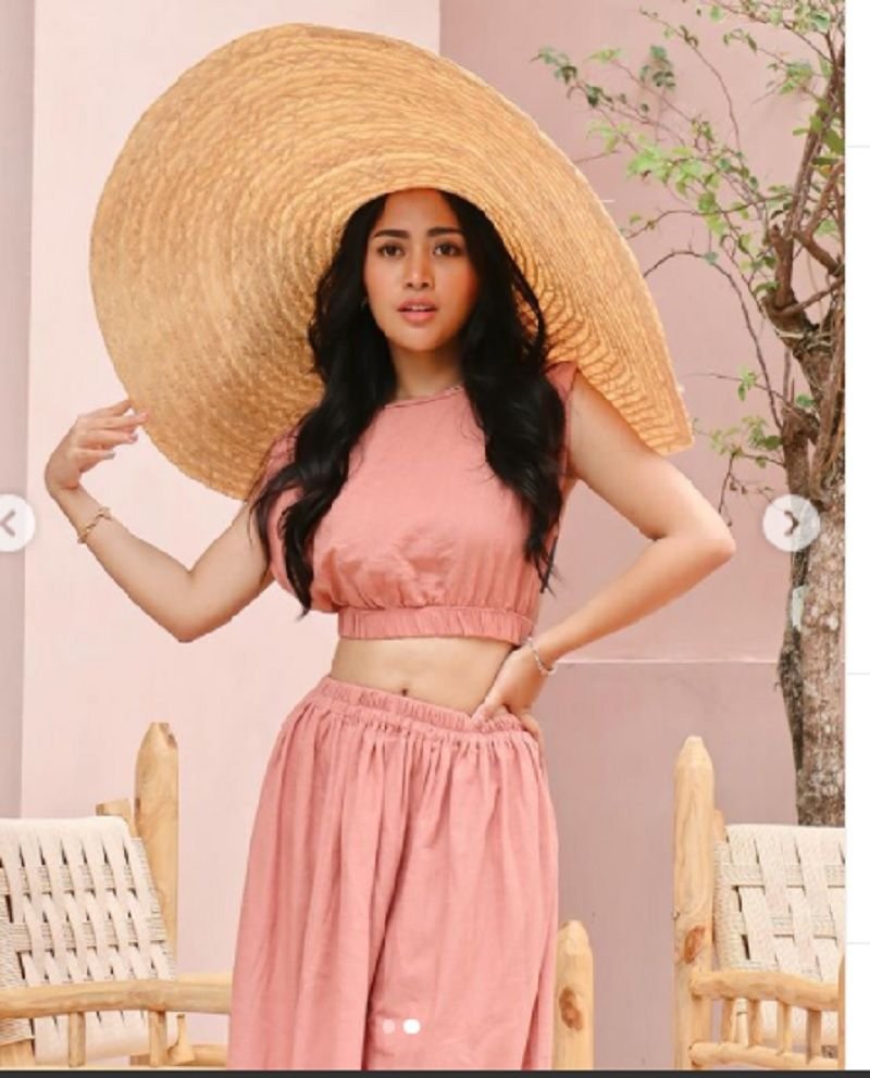 Begini Cara Oknum TNI Saat Bantu Rachel Vennya Lolos dari Karantina 5 Kabur saat Karantina, Selebgram Cantik Rachel Vennya Segera Disidang Dengan Pasal Berlapis