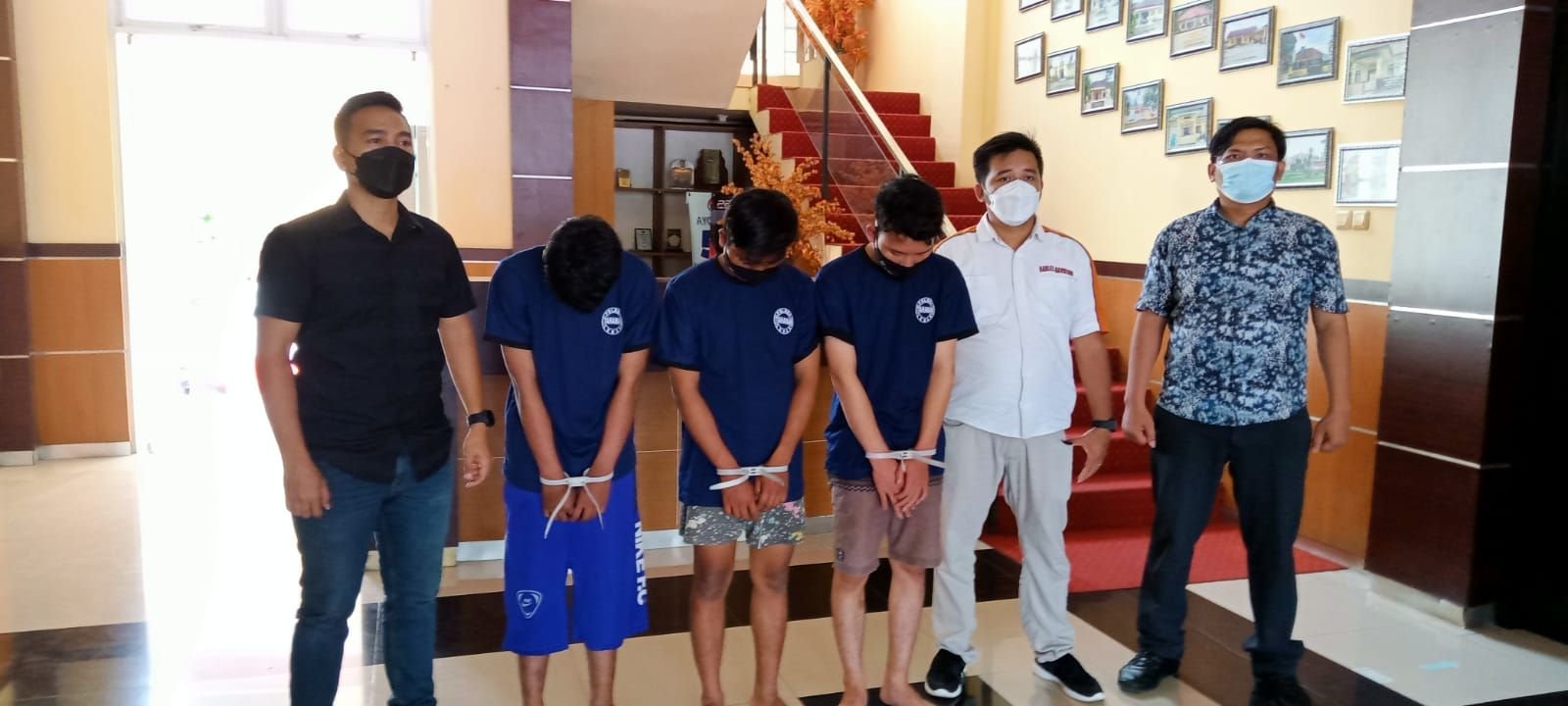 Tiga Pelaku Pengeroyokan Siswa SMK Setia Budhi Rangkabitung hingga Tewas Diringkus 1 Tiga Pelaku Pengeroyokan Siswa SMK Setia Budhi Rangkabitung hingga Tewas Diringkus