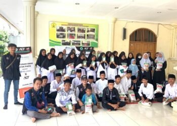 Pelindo dan ACT Santuni Anak Yatim Piatu