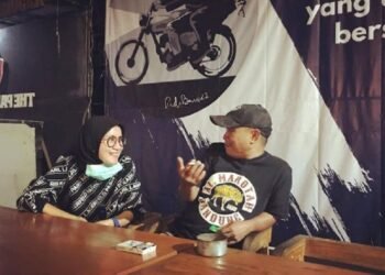 Bupati Iti Octavia Temui Penulis Novel Dilan, Berharap Bikin Novel “Iti”