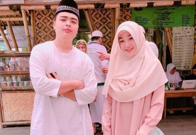 Moment Kebersamaan Ameer Azzikra dengan Larissa Chou: Dada Rasanya Sesak Lihat Ini