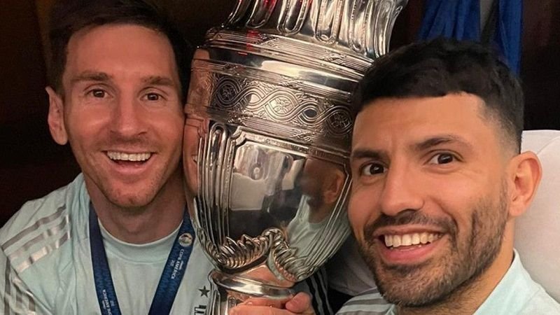 Sergio Aguero Resmi Umumkan Pensiun, Lionel Messi Berikan Pesan ini 1 Sergio Aguero Resmi Umumkan Pensiun, Lionel Messi Berikan Pesan ini