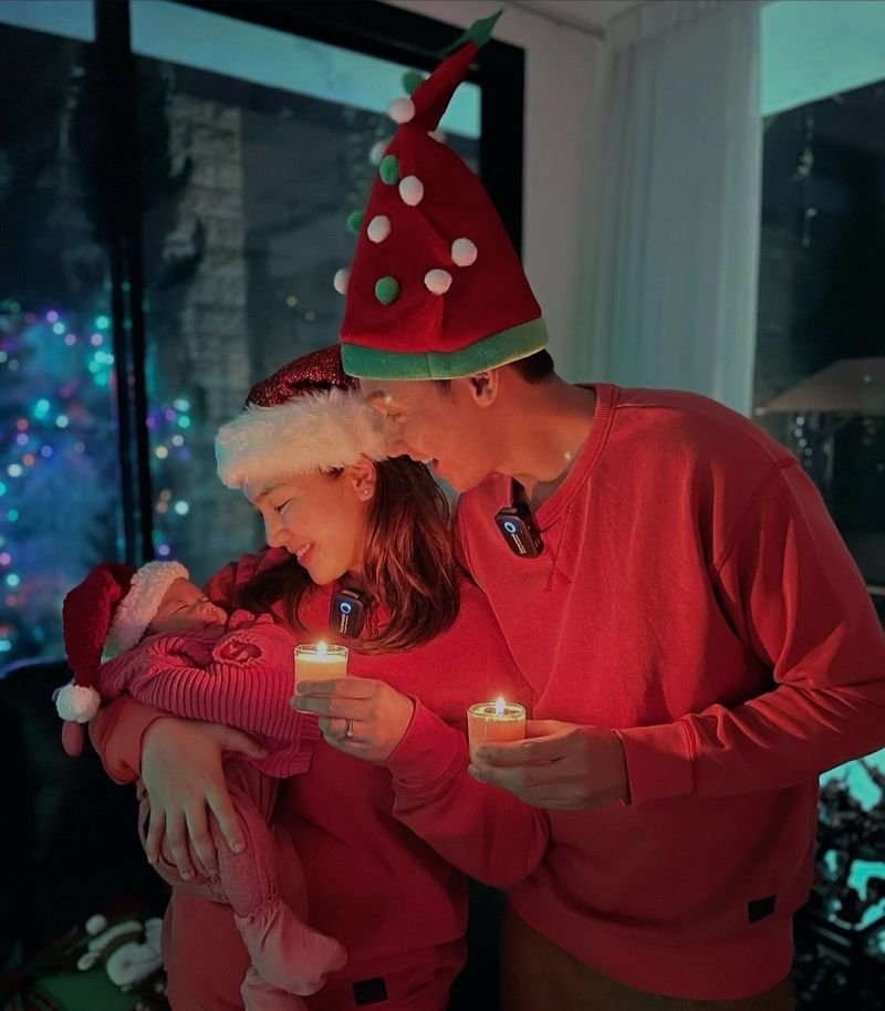 Pertama Kali Rayakan Moment Natal Bersama Suami dan Anak Tercinta, Felicya Angelista Dipenuhi Kebahagiaan.