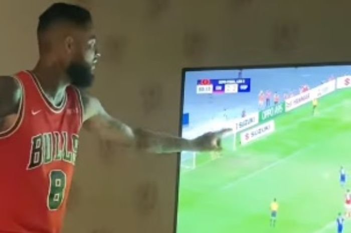 Bak Peramal, Diego Michiels Tepat Menebak Arah Tendangan Penalti Singapura di Piala AFF 2020 9 Bak Peramal, Diego Michiels Tepat Menebak Arah Tendangan Penalti Singapura di Piala AFF 2020