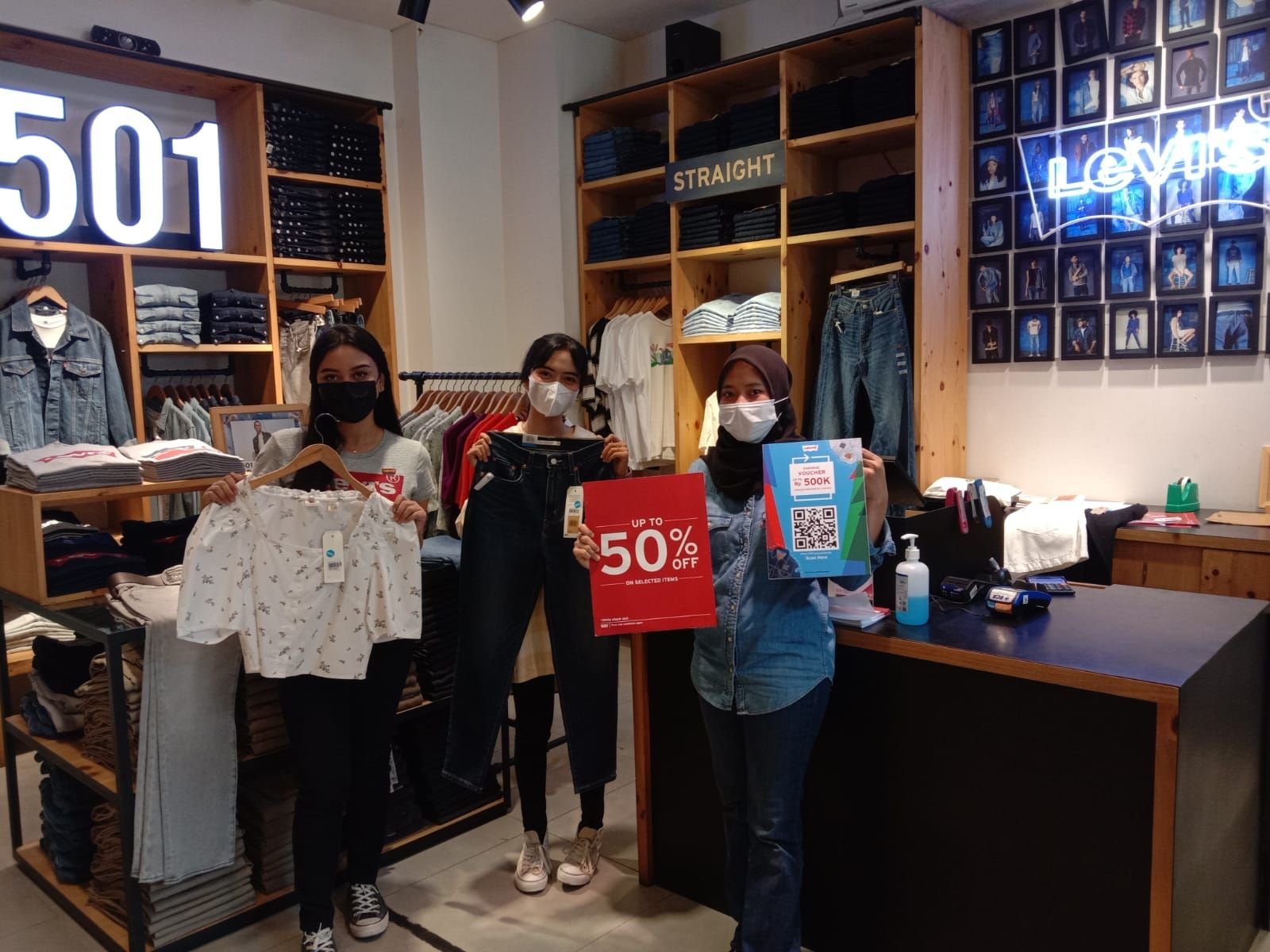 Original Levis Store Cilegon Berikan Diskon hingga 50 Persen di Tahun Baru