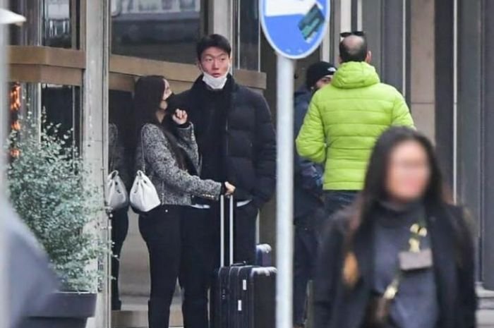 Dispatch Ciduk Hyomin dan Hwang Ui Jo Saat Tengah Berlibur Bersama di Swiss 1 Dispatch Ciduk Hyomin dan Hwang Ui Jo Saat Tengah Berlibur Bersama di Swiss