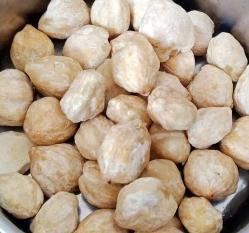 8 Manfaat Minyak Kemiri untuk Rambut, Lengkap dengan Cara Mudah Untuk Membuatnya 1 8 Manfaat Minyak Kemiri untuk Rambut, Lengkap dengan Cara Mudah Untuk Membuatnya