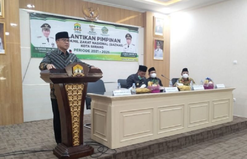 Ketua Komisi VIII DPR RI Yandri Susanto Siap Bayar Zakat di Baznas Kota Serang 1 Ketua Komisi VIII DPR RI Yandri Susanto Siap Bayar Zakat di Baznas Kota Serang