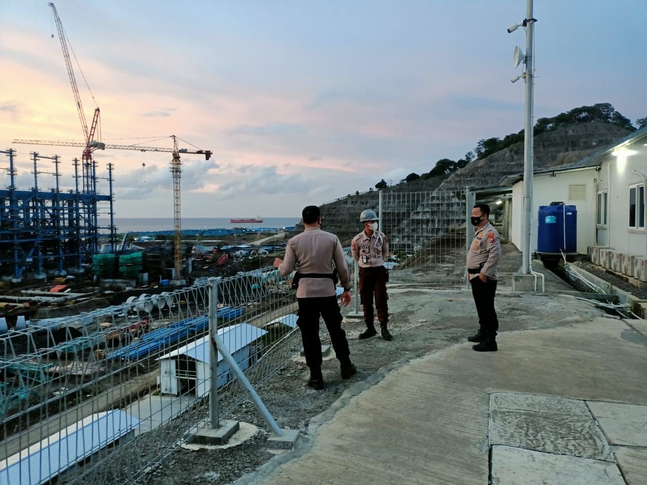 Ditpamobvit Polda Banten Lakukan Pengamanan di PT Indo Raya Tenaga