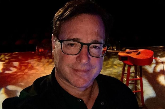 Sebelum Meninggal Dunia, Bob Saget Menulis Pesan Ini di Instagram 5 Sebelum Meninggal Dunia, Bob Saget Menulis Pesan Ini di Instagram