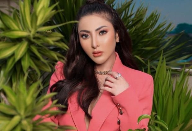 Heboh Video Ciuman, Zikry Daulay dan Ayu Aulia Didesak untuk Segera Menikah 6 Heboh Video Ciuman, Zikry Daulay dan Ayu Aulia Didesak untuk Segera Menikah