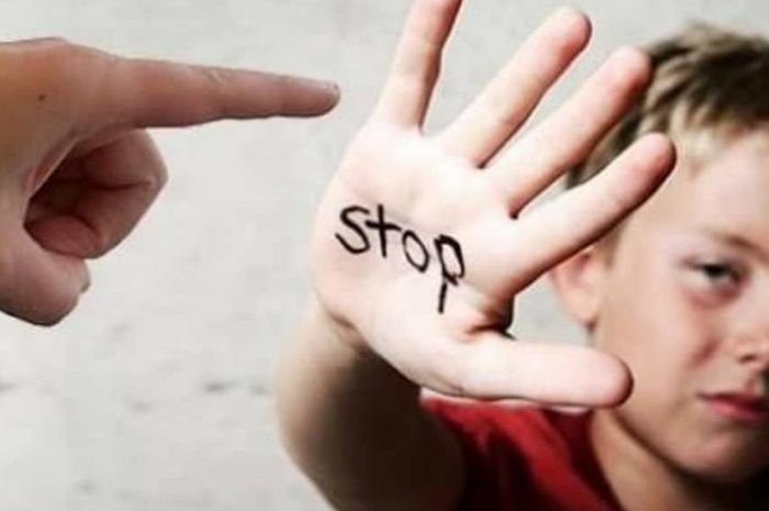 Berisiko Kejang hingga Kebutaan! Bagian Tubuh Anak Ini Tidak Boleh Terkena Pukulan, Nomor 5 Sering Dilakukan 1 Berisiko Kejang hingga Kebutaan! Bagian Tubuh Anak Ini Tidak Boleh Terkena Pukulan, Nomor 5 Sering Dilakukan