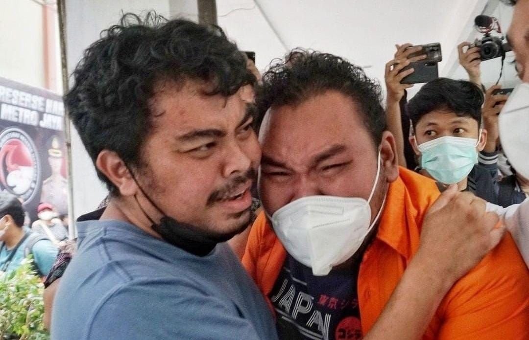 Komika Fico Fachriza Pakai Tembakau Sintetis Karena Sulit Tidur 1 Komika Fico Fachriza Pakai Tembakau Sintetis Karena Sulit Tidur