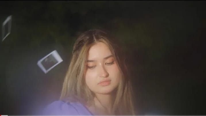 Lirik Lagu Picture Myself oleh Stephanie Poetri, Trending di YouTube Music 6 Lirik Lagu Picture Myself oleh Stephanie Poetri, Trending di YouTube Music