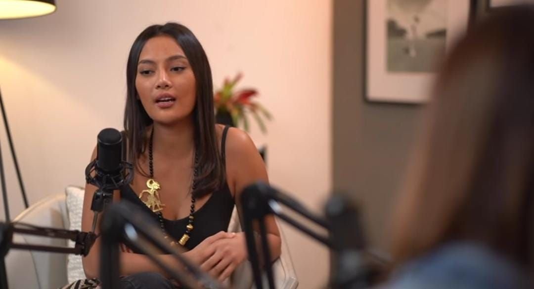 Erica Carlina Membeberkan Fakta, Bahwa Dirinya Didekati Charlie Puth Lewat DM di Media Sosialnya