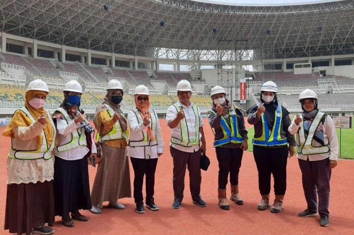 Kunjungi Proyek Banten International Stadium, Unbaja dan PII Ingatkan Keterlibatan Masyarakat Lokal 6 Kunjungi Proyek Banten International Stadium, Unbaja dan PII Ingatkan Keterlibatan Masyarakat Lokal