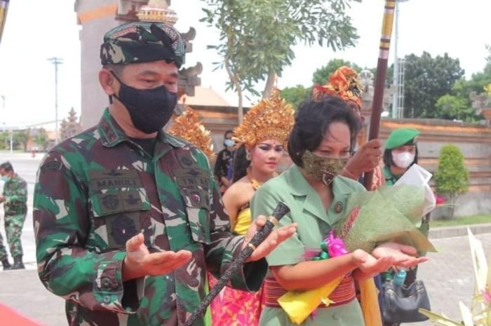 Perjalanan Karier Mayjen Maruli Simanjuntak, Mantu Luhut Binsar Pandjaitan yang Ditunjuk Jadi Pangkostrad 10 Perjalanan Karier Mayjen Maruli Simanjuntak, Mantu Luhut Binsar Pandjaitan yang Ditunjuk Jadi Pangkostrad
