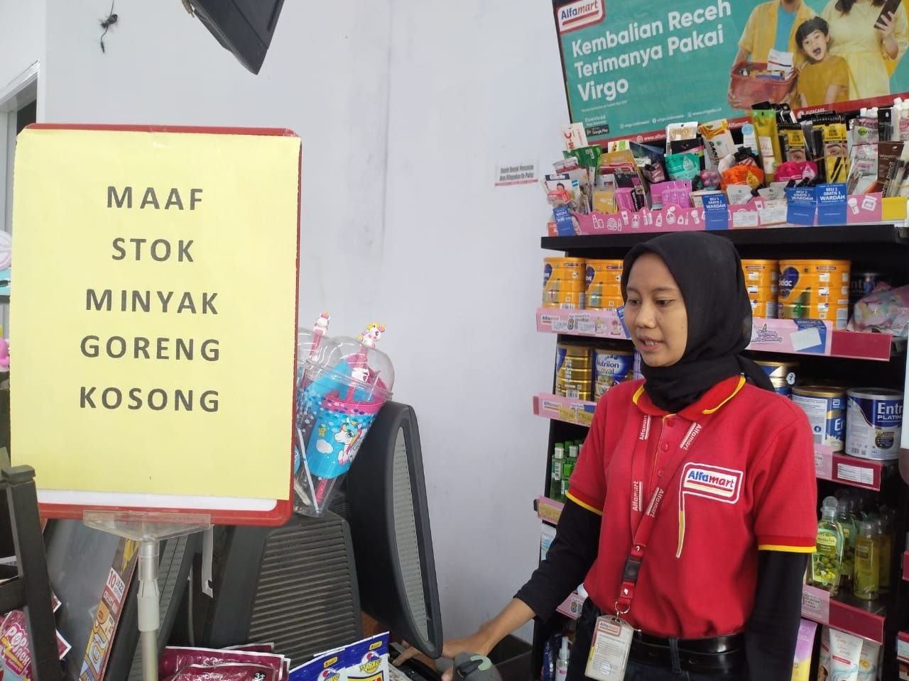 Minyak Goreng Menghilang di Minimarket, Warga Kota Serang Kelimpungan 4 Minyak Goreng Menghilang di Minimarket, Warga Kota Serang Kelimpungan