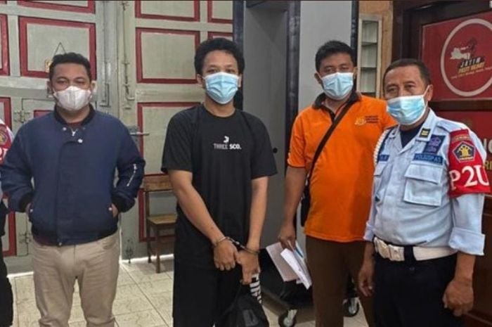 Buntut Kasus Kecelakaan Vanessa Angel, Tb Joddy Didakwa Pasal Berlapis 2 Buntut Kasus Kecelakaan Vanessa Angel, Tb Joddy Didakwa Pasal Berlapis