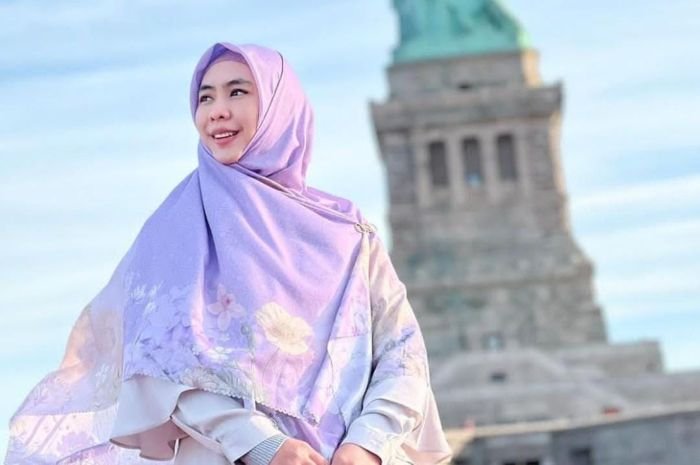 Ustadzah Oki Setiana Dewi Dinilai Menormalisasi KDRT Buat Netizen Heboh, Tagar KDRT Trending di Twitter