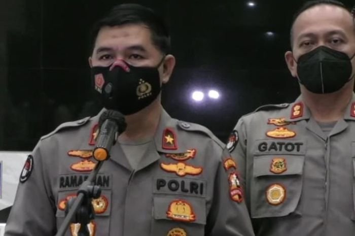 Kasus Korupsi Pengadaan Lahan di Cengkareng, Polisi Sita Uang Rp1 Miliar dari 2 Mantan Camat 1 Kasus Korupsi Pengadaan Lahan di Cengkareng, Polisi Sita Uang Rp1 Miliar dari 2 Mantan Camat
