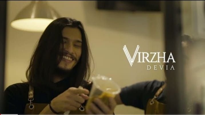 Lirik Lagu Devia Karya Virzha, Nama Tersebut Selalu Terngiang-ngiang 5 Lirik Lagu Devia Karya Virzha, Nama Tersebut Selalu Terngiang-ngiang
