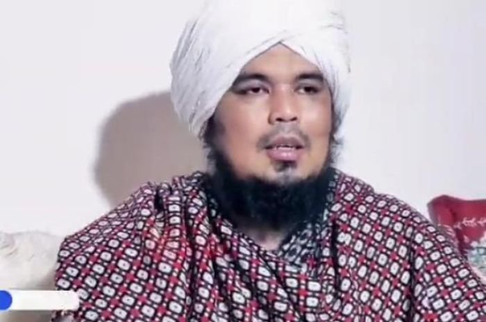 Al Ghazali dan Alyssa Dikabarkan Menikah Siri, Ustadz Derry Sulaeman: Yang Jelas Bukan Saya yeng Menikahkan
