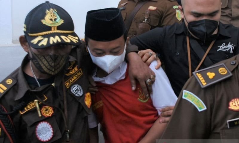 Begini Nasib Anak Korban Pasca Herry Wirawan Divonis Penjara Seumur Hidup 3 Begini Nasib Anak Korban Pasca Herry Wirawan Divonis Penjara Seumur Hidup