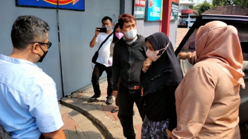 DPO Terpidana Korupsi Pengadaan Biskuit Ditangkap Tim Tangkap Buronan Kejari Serang 1 DPO Terpidana Korupsi Pengadaan Biskuit Ditangkap Tim Tangkap Buronan Kejari Serang