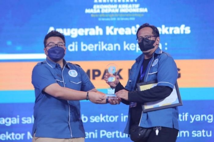 Rampak Bedug Pandeglang Raih Award Lifetime Achievement 7 Rampak Bedug Pandeglang Raih Award Lifetime Achievement