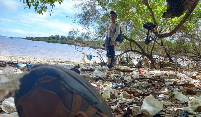 Sejumlah Lembaga Lakukan Identifikasi Sampah di pulau Peucang dan Panaitan TNUK