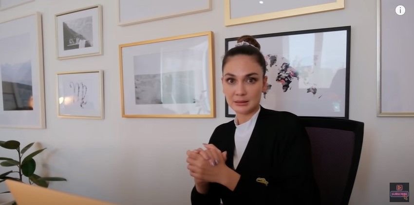 Luna Maya Sempat Positif Omicron: Ternyata Nggak Selama yang Dipikir, Alhamdulillah! 4 Luna Maya Sempat Positif Omicron: Ternyata Nggak Selama yang Dipikir, Alhamdulillah!