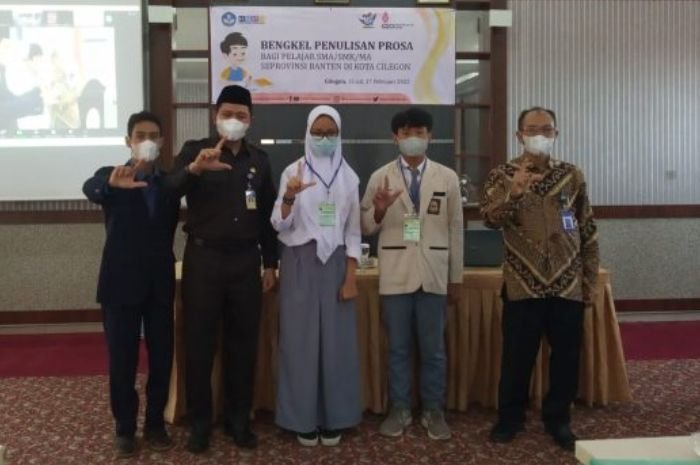 Kantor Bahasa Provinsi Banten Gelar Bengkel Penulisan, Jangan 'Pincang' Karena Tak Menulis 4 Kantor Bahasa Provinsi Banten Gelar Bengkel Penulisan, Jangan 'Pincang' Karena Tak Menulis