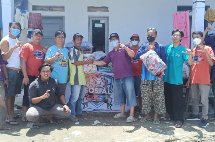 CBS dan Calsic Chapter Beri Bantuan Bagi Korban Banjir Kota Serang, Ada Makanan hingga Selimut 2 CBS dan Calsic Chapter Beri Bantuan Bagi Korban Banjir Kota Serang, Ada Makanan hingga Selimut