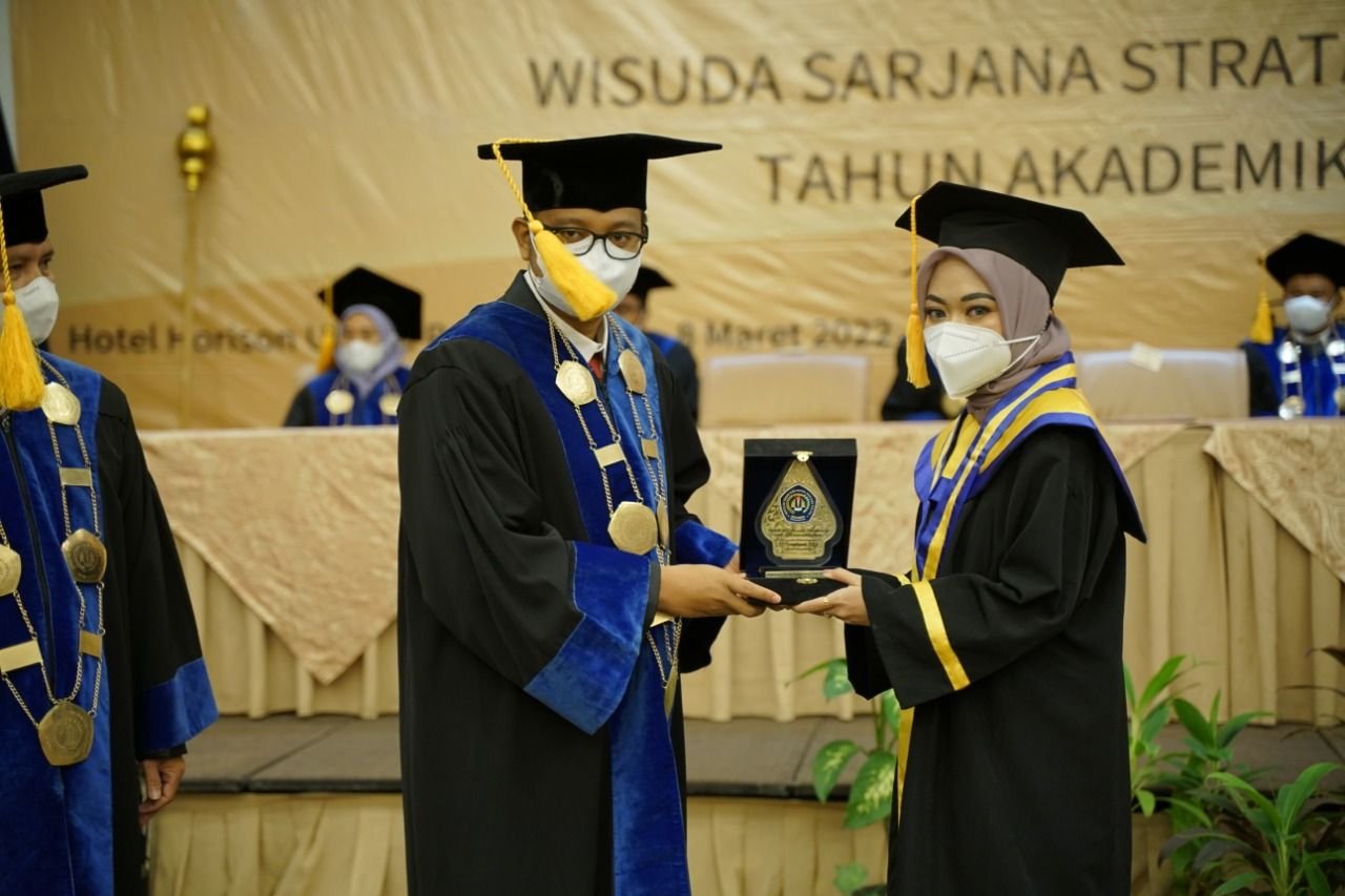 Lulusan STISIP Setia Budhi Rangkasbitung Harus Memiliki Semangat Perubahan