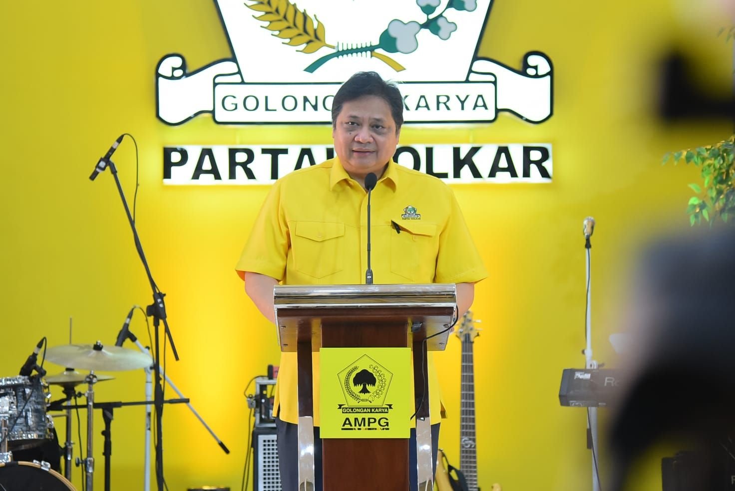 Survei: Airlangga Capres Teratas, Golkar Kuasai Sumatera dan Jawa