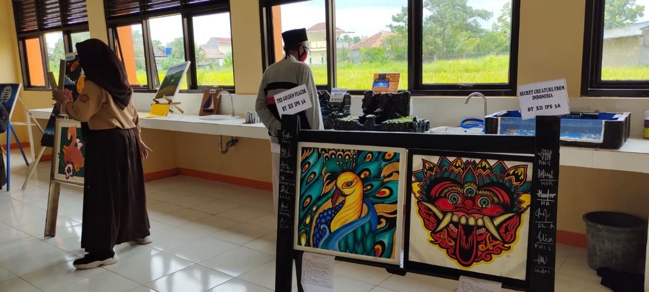 SMAN 1 Cikande Gelar Bazar dan Pameran Seni, Wadah Salurkan Bakat Peserta Didik 3 SMAN 1 Cikande Gelar Bazar dan Pameran Seni, Wadah Salurkan Bakat Peserta Didik