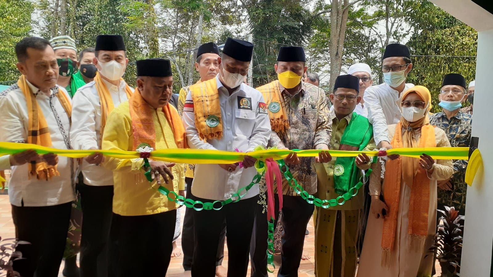 Haul Akbar Nyimas Carik Dihadiri Ribuan Orang, Ada yang Datang dari Malaysia