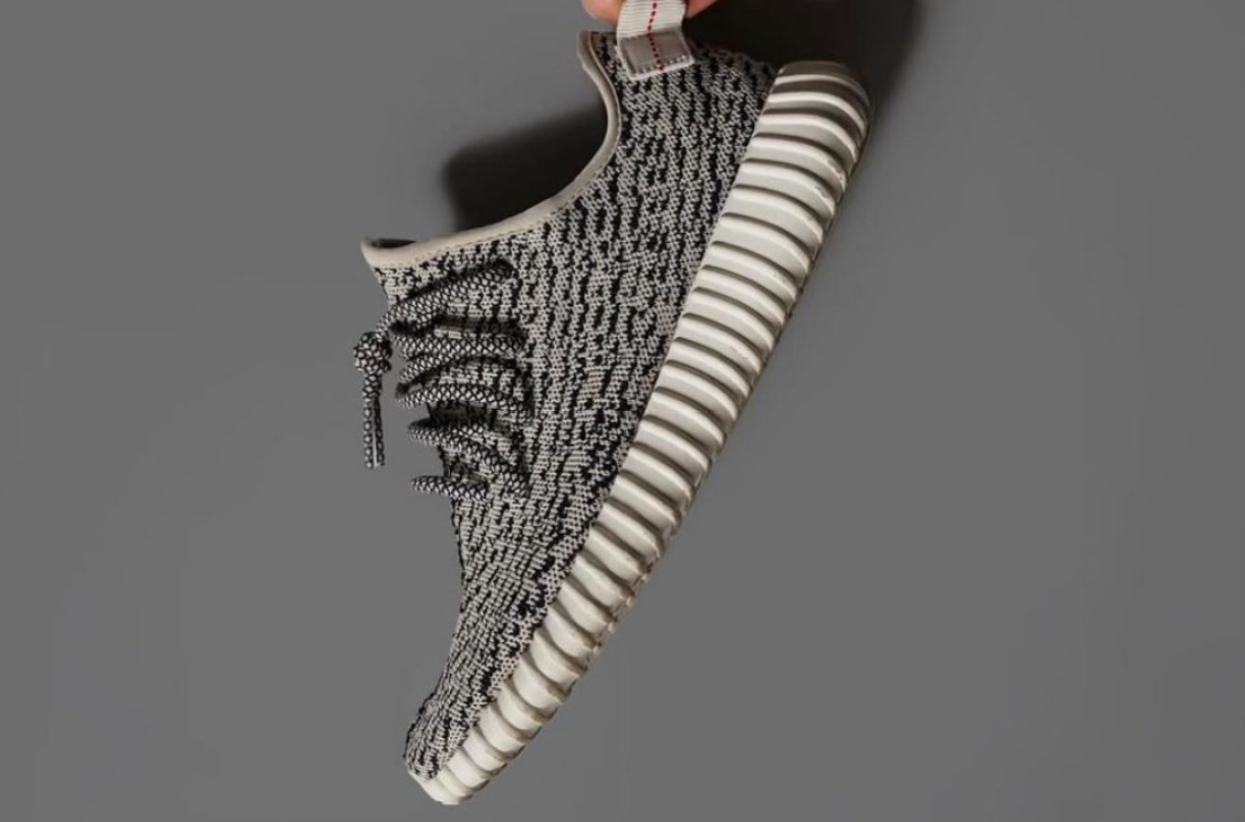 Sepatu Yeezy Model Turtle Dove Dikabarkan akan Rilis Kembali
