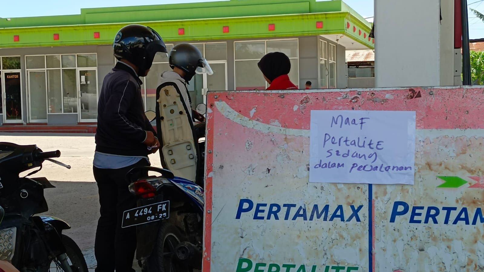 Warga Kota Serang Susah Cari Pertalite 1 Warga Kota Serang Susah Cari Pertalite