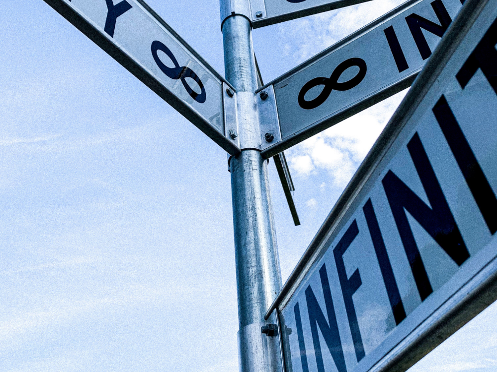 Kultum Ramadhan 2022 Singkat Menggugah dengan Tema Mempererat Ukhuwah dan Larangan Saling Mencela