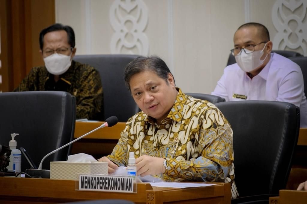 Airlangga: Neraca Perdagangan Surplus 22 Bulan Naik, Ekonomi Nasional Semakin Pulih 1 Airlangga: Neraca Perdagangan Surplus 22 Bulan Naik, Ekonomi Nasional Semakin Pulih