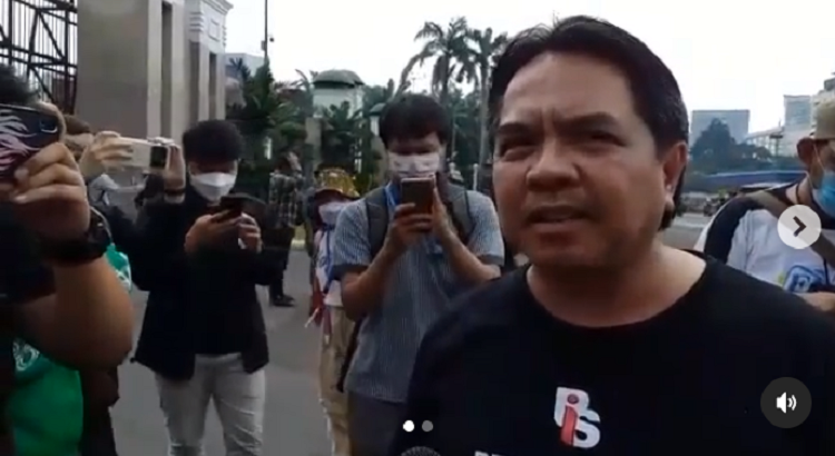 Kontroversi Ade Armando, Sebut Allah Bukan Orang Arab, dan Bilang bahwa Azan Tak Suci