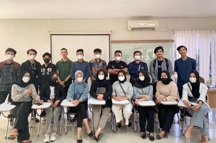 Minat Berwirausaha Mahasiswa Tinggi, BEM FEB-KIP Unsera dan Himapindo Banten Gelar Kajian 7 Minat Berwirausaha Mahasiswa Tinggi, BEM FEB-KIP Unsera dan Himapindo Banten Gelar Kajian