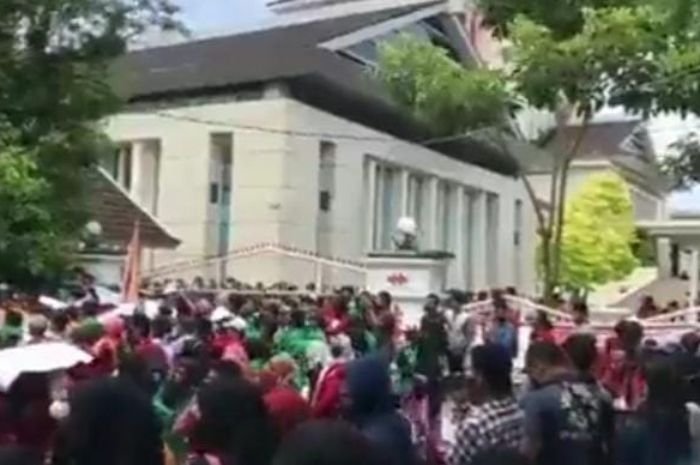 Geruduk Titik Nol Kilometer, Kelompok Cipayung Plus Yogyakarta Bawa Isu Penundaan Pemilu