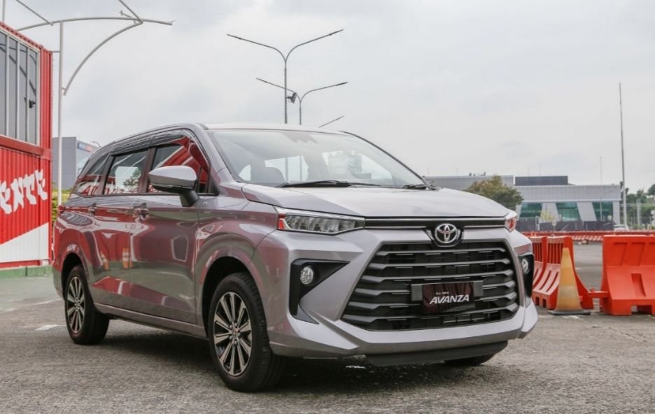 Jadi Penggerak Roda Depan, Avanza dan Veloz Rajai Penjualan Mobil di April 2022